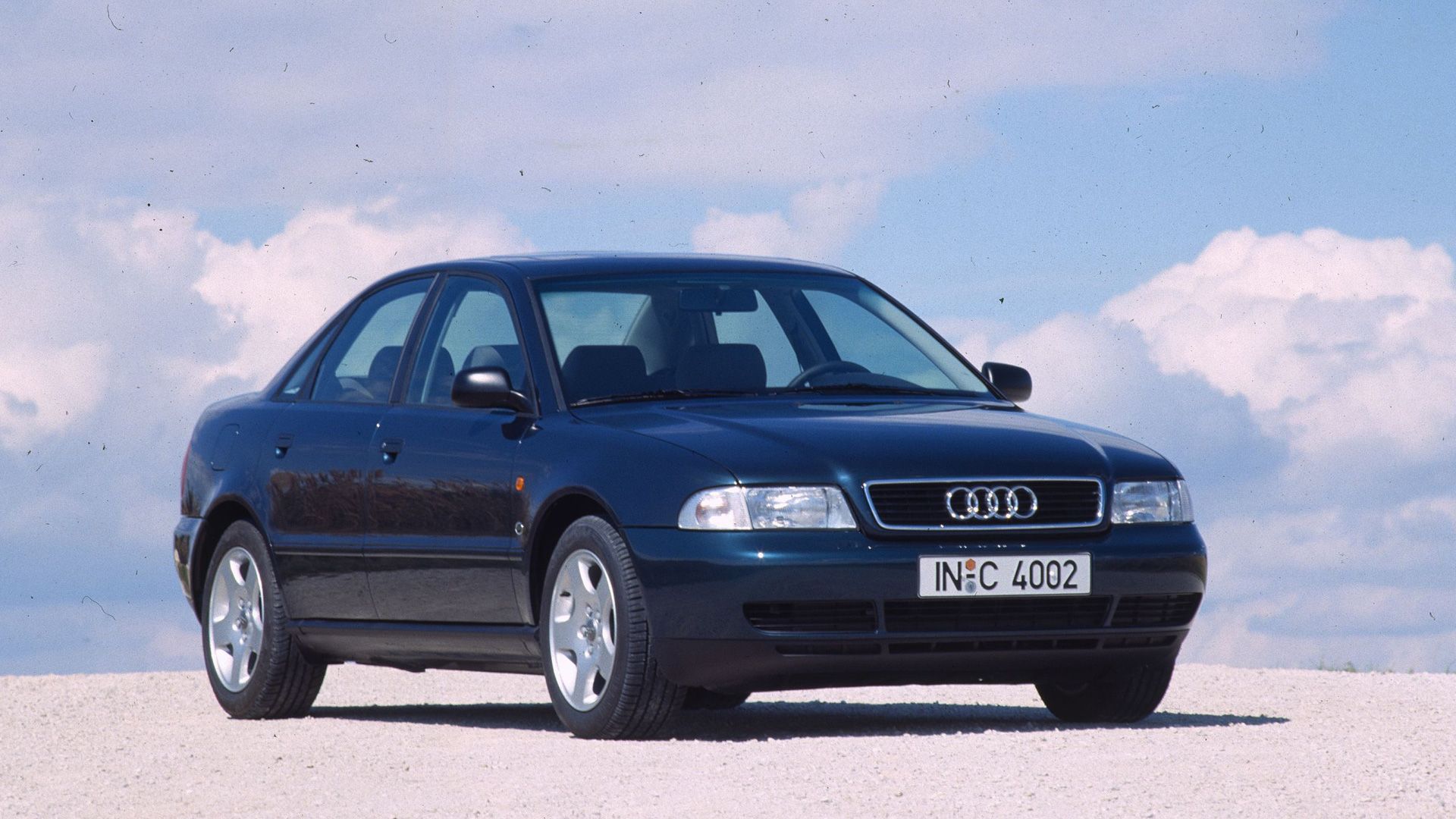 2021 Audi A4 Retro-Morphs Into B5, Comes Out Looking 1990s