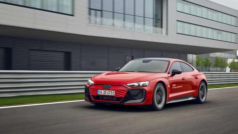 Red Audi RS e-tron GT on the test track during the Audi Driving Experience