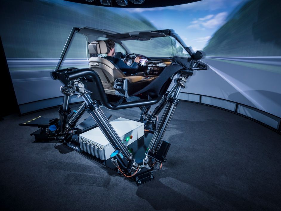 Dynamic Driving Simulators Why They Will Make Decisions About The Audis Of The Future 